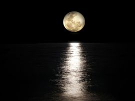 Lais Puzzle - Vollmond über Meer - 1.000 Teile