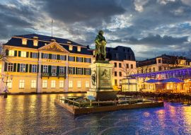 Lais Puzzle - Bonn Münsterplatz mit Beethovenstatue - 500 & 1.000 Teile