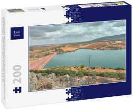 Lais Puzzle - Landschaft des Puerto de Vallehermoso Reservoirs in der Gemeinde der Stadt Alhambra, Ciudad Real, Castilla la Mancha, Spanien - 200 Teile