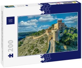 Lais Puzzle - Historisches Alarcon-Schloss über dem Fluss Jucar mit abgewinkeltem Turm, mehreren Toren, Bergfried und Palast, Spanien - 200 Teile