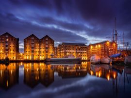 Lais Puzzle - Gloucester - Docks bei Nacht - 500 & 1.000 Teile