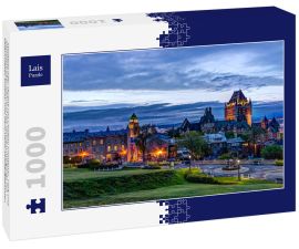 Lais Puzzle - Stadtbild oder Skyline von Chateau Frontenac, Park und Altstadtstraßen während des Sonnenuntergangs mit beleuchteten Schloss- und Saint Denis-Straßengebäuden - 1.000 Teile