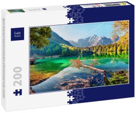 Lais Puzzle - Bunte Sommeransicht des Fusine Sees. Helle Morgenszene der Julischen Alpen mit Mangart-Spitze auf Hintergrund, Provinz Udine, Italien, Europa - 200 Teile