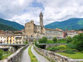 Lais Puzzle - Bucklige Brücke. Bobbio. Emilia-Romagna. Italien - 500 & 1.000 Teile