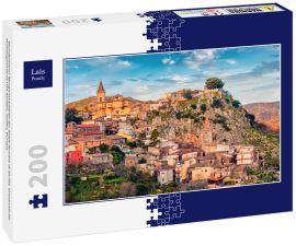 Lais Puzzle - Wunderbares Morgenstadtbild der Stadt Novara di Sicilia. Erstaunliche Frühlingsansicht von Sizilien, Italien, Europa - 200 Teile