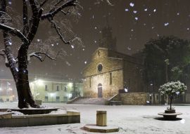 Lais Puzzle - Teramo - Die Kirche im Schnee, Abruzzen - 100, 200, 500 & 1.000 Teile