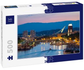 Lais Puzzle - Pescara (Italien) - Der Blick in der Abenddämmerung von der monumentalen Brücke Ponte del Mare im Kanal und Hafen der Stadt Pescara, Region Abruzzen. - 500 Teile
