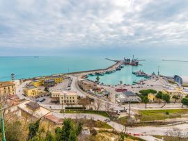 Lais Puzzle - Hafen von Ortona, Abruzzen - 500 & 1.000 Teile
