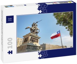 Lais Puzzle - Generalstatue von Bernardo O'Higgins am Bulnes Square und chilenische Flagge von Bicentenario - Santiago, Chile - 100 Teile