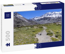 Lais Puzzle - Die vom Vulkan San Jose dominierten Anden-Täler in Cajon del Maipo, Santiago de Chile, bieten einen atemberaubenden Blick über Berge und Gletscher und sind ein perfekter Ort zum Wandern und für Abenteuer an einem abgelegenen Ort - 500 Teile