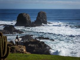 Lais Puzzle - Der wilde Strand von Pichilemu gilt als Surfstadt in Chile. Zentrale Küste, zwei Stunden südlich von Santiago - 500 & 1.000 Teile