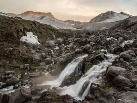 Lais Puzzle - Wasserfall und Steine nahe Nevados de Chillan in Chile, Südamerika - 500 & 1.000 Teile
