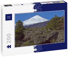 Lais Puzzle - Der schneebedeckte Gipfel des Vulkans Antuco (2.979 m) erhebt sich über einem bewaldeten Tal im Nationalpark Laguna de Laja in der Bio-Bio-Region von Chile - 200 Teile