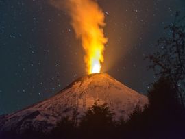 Lais Puzzle - Strombolianische Ausbrüche des Vulkans Villarrica - 500 & 1.000 Teile