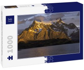 Lais Puzzle - Sonnenaufgang über Cuernos del Paine, Lago Pehoe, Nationalpark Torres del Paine, chilenisches Patagonien, Chile, Südamerika - 1.000 Teile
