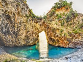 Lais Puzzle - Arcomagno Beach an der Küste der Zedern, Tyrrhenisches Meer - 500 & 1.000 Teile