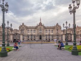 Lais Puzzle - Palacio de Gobierno oder The Government Palace, auch bekannt als House of Pizarro, Peru - 500 & 1.000 Teile