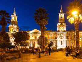 Lais Puzzle - Kathedralen-Basilika, Arequipa, Peru - 500 & 1.000 Teile