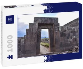 Lais Puzzle - Steinmauern und Pyramiden im Usnu de Vilcashuaman, das von den Inkas errichtet wurde, um die wichtigsten Zeremonien des Tahuantinsuyo-Reiches zu leiten. Ayacucho, Peru - 1.000 Teile