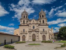 Lais Puzzle - Kathedrale in Cajamarca, Peru - 500 & 1.000 Teile