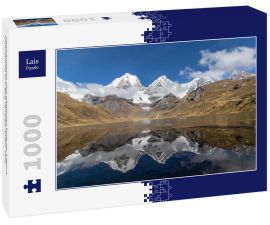 Lais Puzzle - Panoramablick vom westlichen Ende der Lagona Carhuacocha zum Berg Yerupajá, Anden, Peru - 1.000 Teile