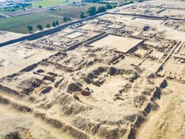 Lais Puzzle - Luftaufnahme der antiken Ruinen von Chan Chan in Trujillo, Peru. Archäologische Stätte der antiken Stadt aus der Chimu-Kultur der präkolumbianischen Zeit - 500 & 1.000 Teile