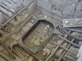 Lais Puzzle - Huaca Rajada und die königlichen Gräber des Herrn von Sipan. Eine archäologische Stätte in der Nähe von Chiclayo, Peru - 500 & 1.000 Teile