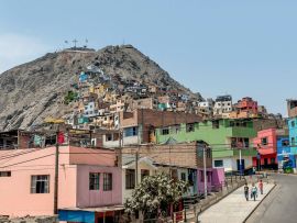 Lais Puzzle - Cerro San Cristobal-Slum in Lima, Peru - 500 & 1.000 Teile