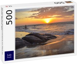 Lais Puzzle - Ein Fischer bei Sonnenuntergang am Playa las Pocitas, Mancora, Peru - 500 Teile