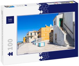 Lais Puzzle - Farbenfrohe Häuser im historischen Zentrum von Termoli, Molise, Italien - 100 Teile