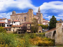 Lais Puzzle - Beeindruckendes mittelalterliches Kloster und Schloss von Bormida in der Region Asti im Piemont, Italien - 500 & 1.000 Teile