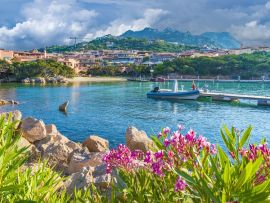 Lais Puzzle - Ansicht des Hafens und des Dorfes Porto Cervo, Region Olbia Tempio, Insel Sardinien, Italien - 500 & 1.000 Teile