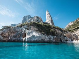 Lais Puzzle - Paradiesstrand von Cala Goloritze, Golf von Orosei, Sardinien, Italien - 500 & 1.000 Teile