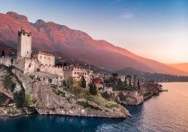 Lais Puzzle - Gardasee - Blick auf das Dorf Malcesine - 500 & 1.000 Teile