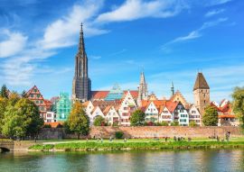 Lais Puzzle - Stadt Ulm an einem sonnigen Tag - 500 & 1.000 Teile
