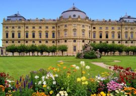 Lais Puzzle - Würzburger Residenz und farbenfrohe Gärten, Deutschland - 500 & 1.000 Teile