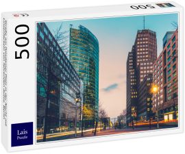 Lais Puzzle - Straße am Potsdamer Platz in der Nacht mit Linsenfackeln von fahrenden Autos, Berlin - 500 Teile