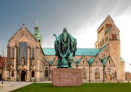 Lais Puzzle - Dom Kirche, St. Mariä Himmelfahrt, in Hildesheim, - 500 & 1.000 Teile