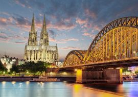 Lais Puzzle - Köln Dom am Rhein mit Brücke Skyline - 500 & 1.000 Teile