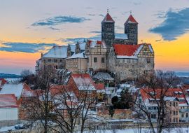 Lais Puzzle - Das Quedlinburger Schloss und Stiftskirche im Winter - 500 & 1.000 Teile