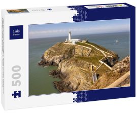 Lais Puzzle - Der South Stack-Leuchtturm wurde auf dem Gipfel einer kleinen Insel vor der Nordwestküste von Holy Island, Anglesey, Wales, errichtet. - 500 Teile