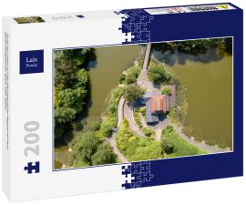 Lais Puzzle - Sicht von oben auf die alte japanische Pagode auf dem Gartenfestgelände, Ebbw Vale, Wales - 200 Teile