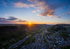 Lais Puzzle - schöne Luftaufnahme der Landschaft bei Sonnenuntergang (Südwales Abertillery) - 500 & 1.000 Teile