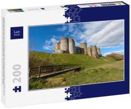 Lais Puzzle - Kidwelly Castle ist ein normannisches Schloss mit Blick auf den Fluss Gwendraeth und die Stadt Kidwelly, Carmarthenshire, Wales - 200 Teile