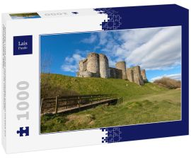 Lais Puzzle - Kidwelly Castle ist ein normannisches Schloss mit Blick auf den Fluss Gwendraeth und die Stadt Kidwelly, Carmarthenshire, Wales - 1.000 Teile