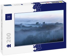 Lais Puzzle - Kalter, nebliger Morgen in walisischer Landschaft - 200 Teile