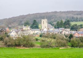 Lais Puzzle - Blick auf das Dorf Bodfari, Denbighshire, Wales - 500 & 1.000 Teile