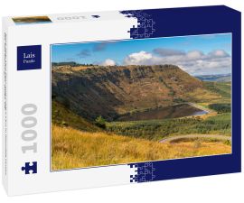 Lais Puzzle - Blick über Llyn Fawr und Craig y Llyn in Rhondda Cynon Taf, Mid Glamorgan, Wales, UK - 1.000 Teile