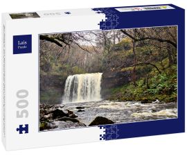 Lais Puzzle - Der Sgwd-yr-Eira-Wasserfall am Fluss Hepste ist einer von vier Wasserfällen auf dem Four Falls Trail in den Brecon Beacons - 500 Teile