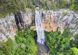 Lais Puzzle - Luftaufnahme über die Purling Brook Falls, die sich im Springbrook National Park im Hinterland der Gold Coast befinden - 500 & 1.000 Teile